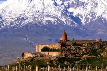 Travel guide for Armenia